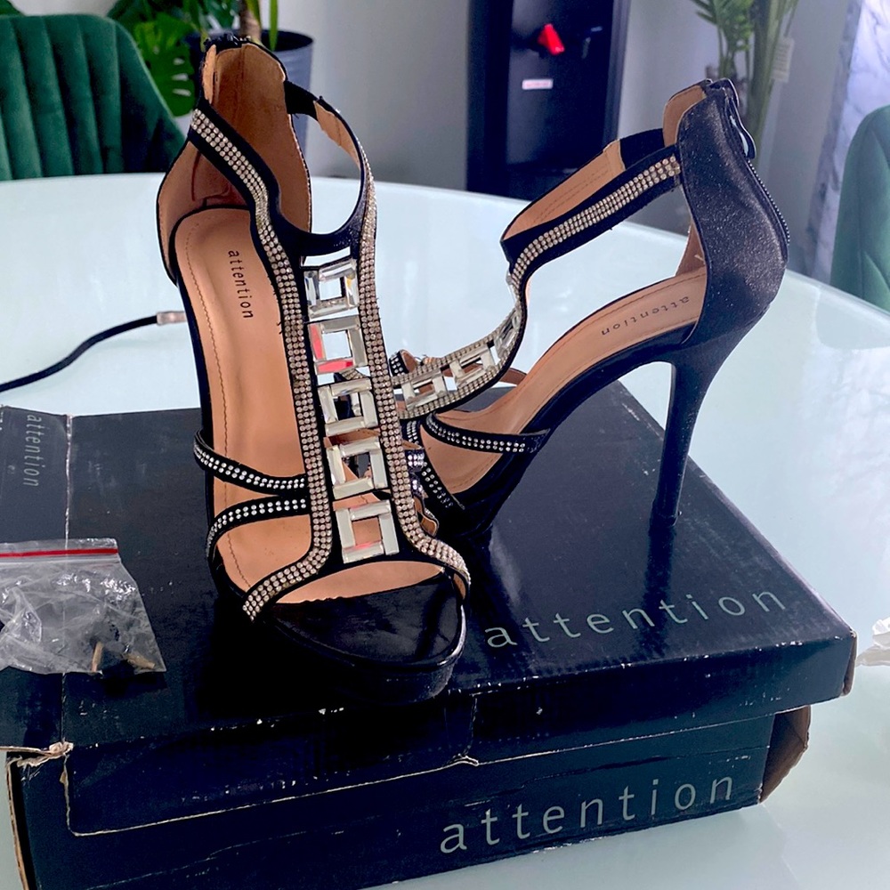 “Attention” shoe brand
